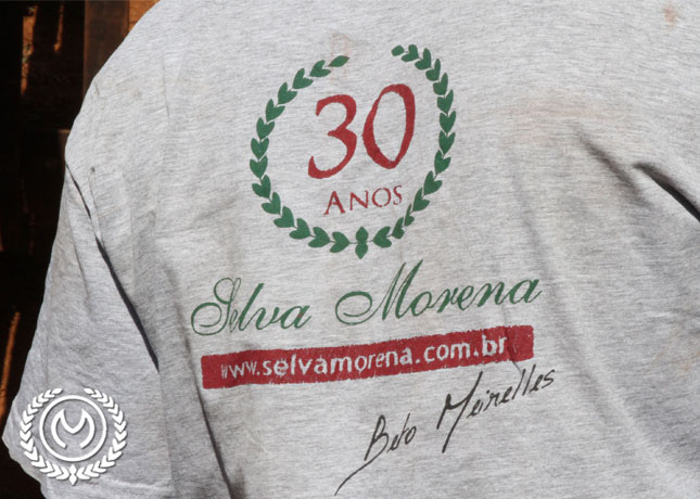 Camiseta de comemoração de 30 anos